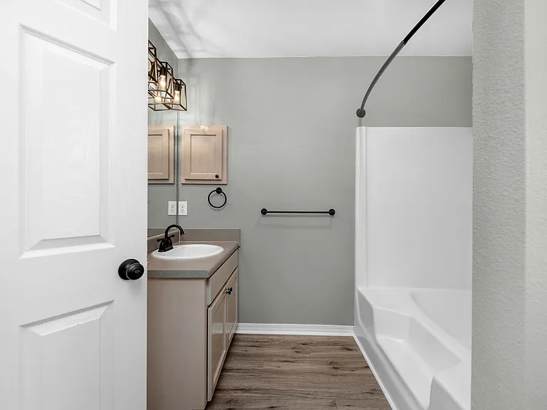 6707 Cedar Ridge Cir — Photo 16