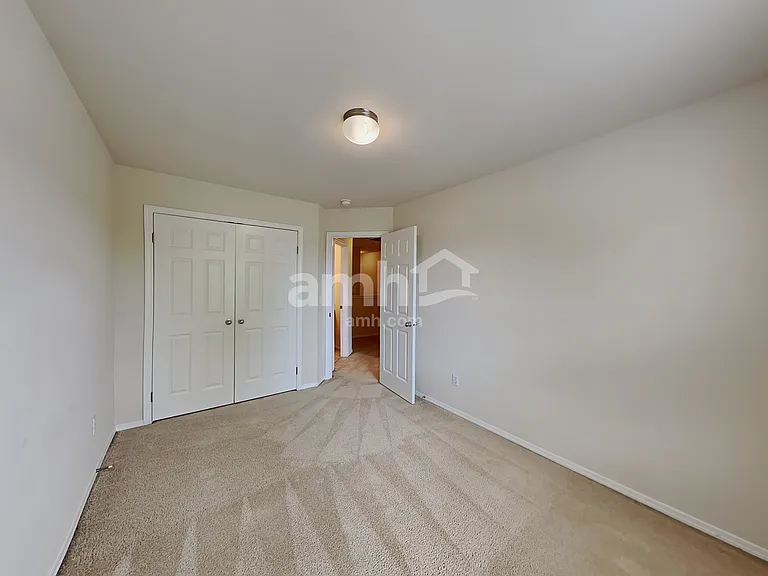 11119 184th St E — Photo 17