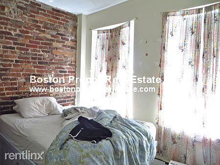 28 Phillips St. #2 Boston - Beacon Hill Unit Photo 5 (1)