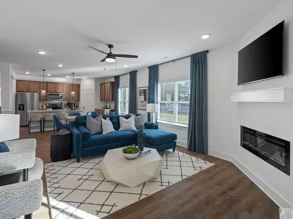 141 Lakemont Ct, Cropwell, AL 35054