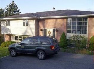 105 Lorish Rd, Pittsburgh, PA 15205