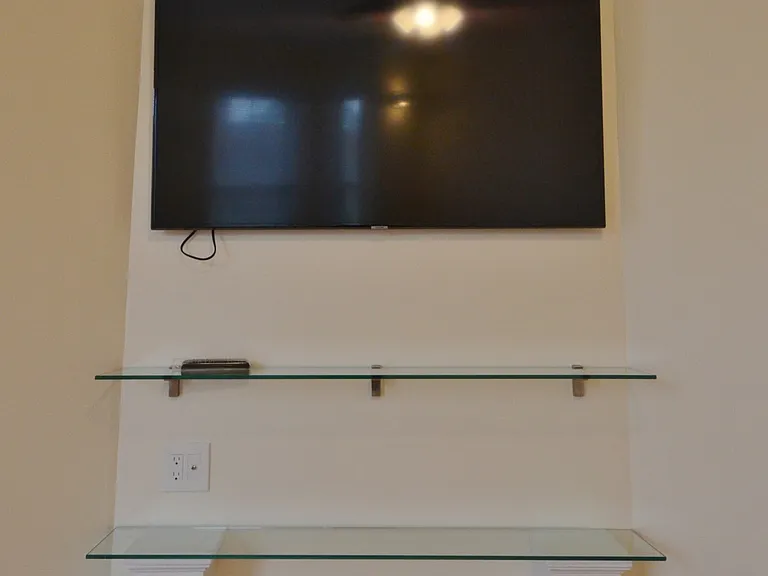 35 Brookline St #17 — Photo 4