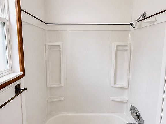 5th image of 520 Karr Ave #1