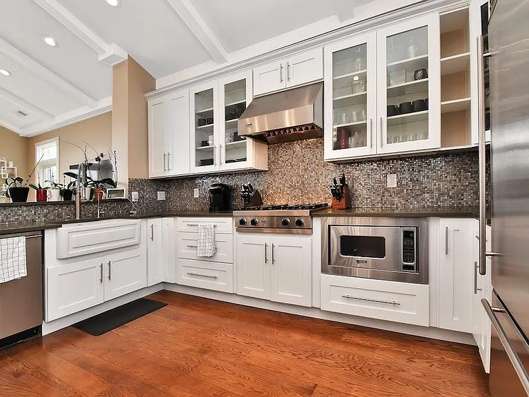 14 Lydia Dr — Photo 6