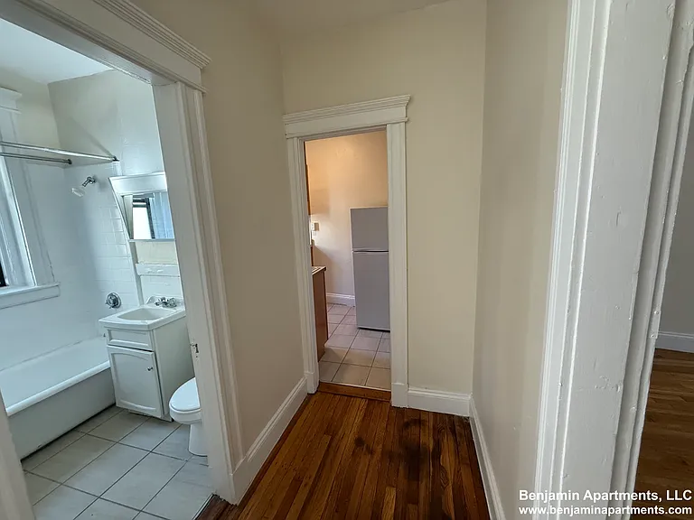 1140 Commonwealth Ave #28 — Photo 8