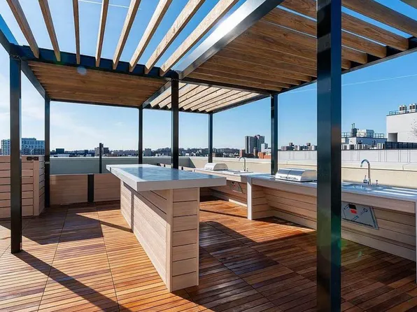 161 Lenox Road image 10 of 10