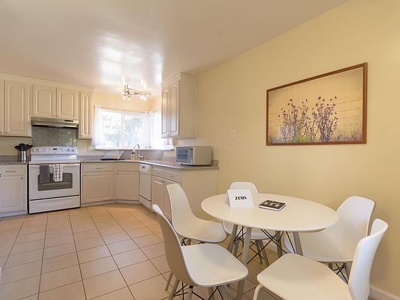 2nd image of 879 Bing Dr APT 1