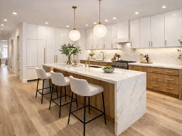 337 East 18th Street image 1 of 3