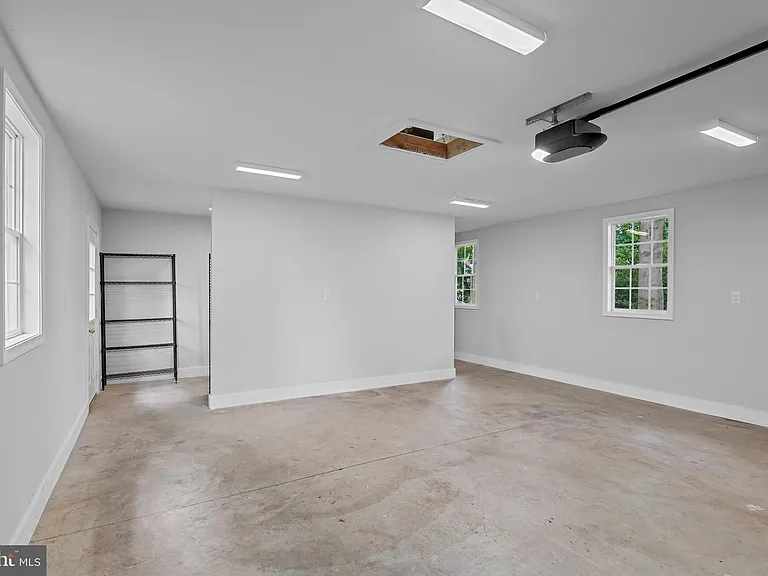 16632 S Westland Dr — Photo 32