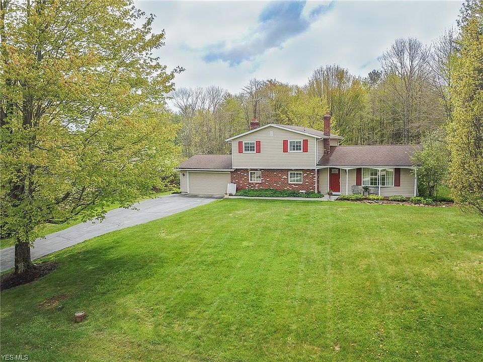 1st image of 13985 Meadowlark Ln