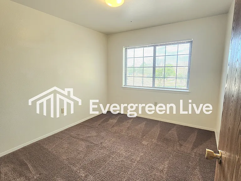 132 Hound Ct — Photo 21