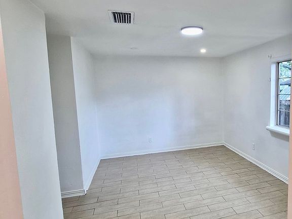 5th image of 5013 Copperbend Blvd #B