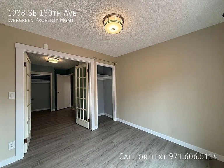 1938 SE 130th Ave — Photo 21