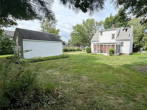 4th image of 1831 21st St