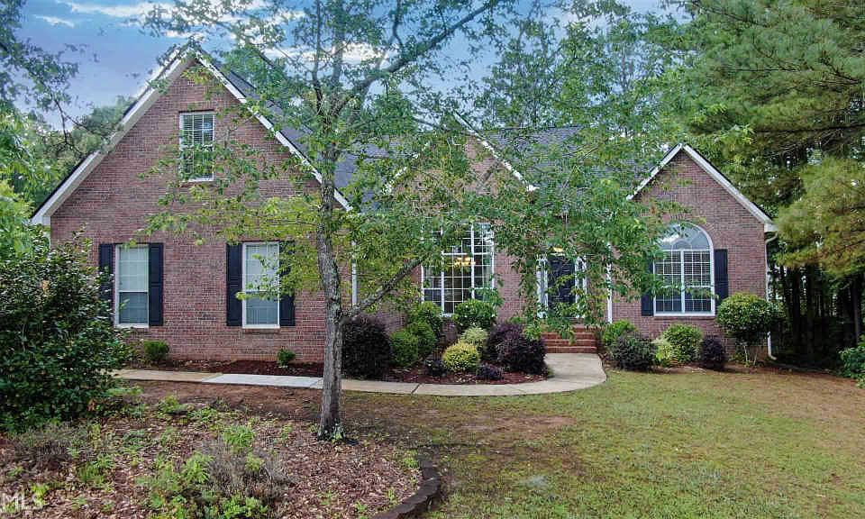 1st image of 1304 Eddie Craig Ct