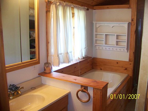 Jacuzzi Tub, JackJill Style