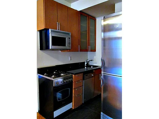 Rented by Mirador Real Estate | media 2