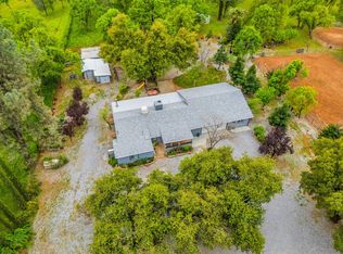 21087 Hackett Ln, Redding, CA 96003