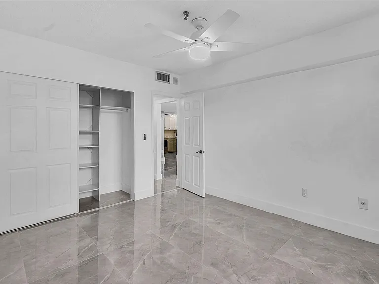 250 181st Dr #107 — Photo 19