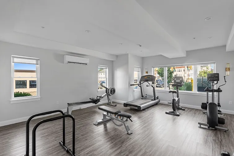 135 Waterman Ave #11 — Photo 9