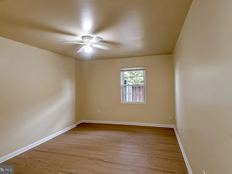 2334 Sun Valley Cir #1 — Photo 18