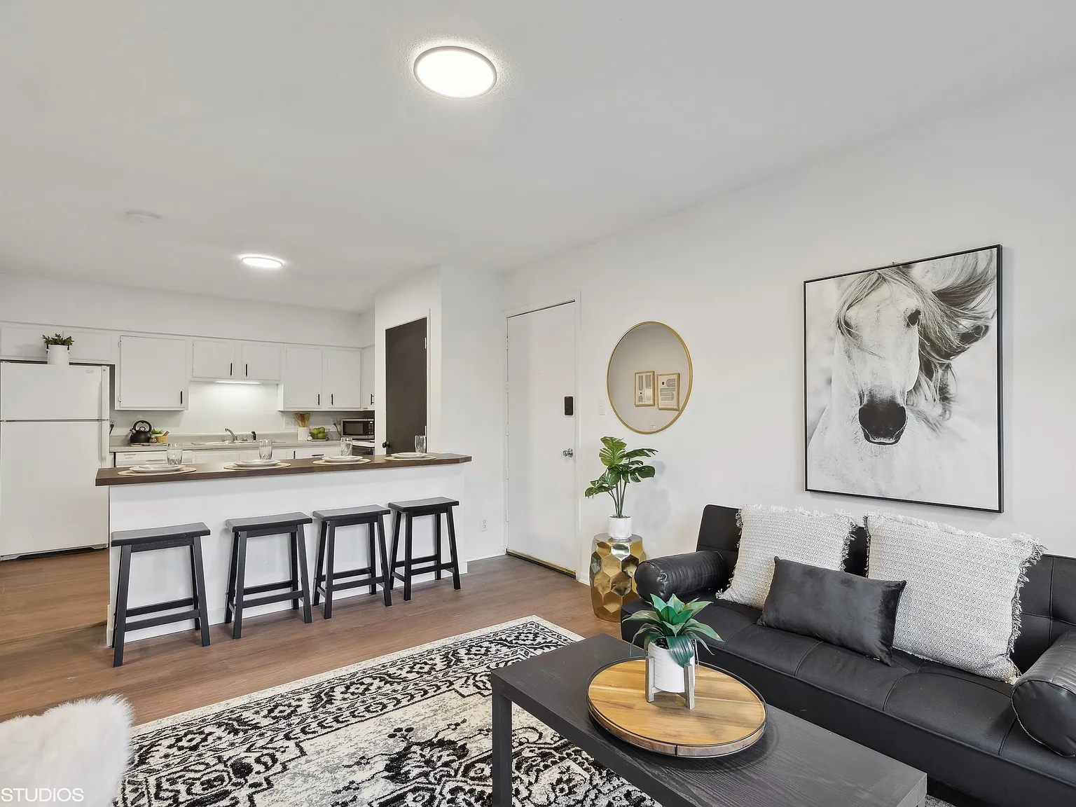 Twin Oaks Residences LLC — Photo 2