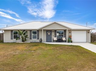 3004 W Briarwood Cir, Labelle, FL 33935