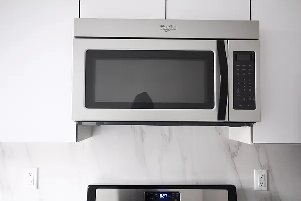 Rented by Modern Spaces | media 23