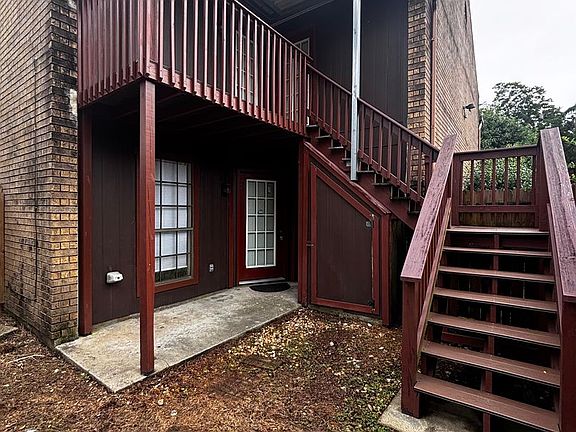 2nd image of 110 Shekel Dr APT A