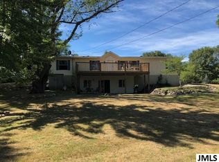 7818 Lakeview Ave, Jackson, MI 49201