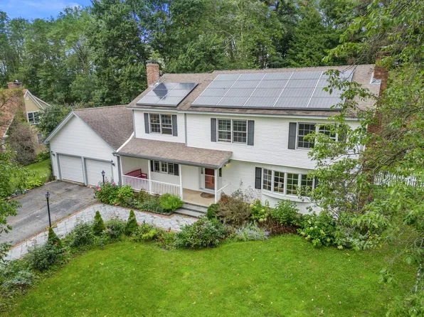 390 Olde Orchard Lane, Shelburne, VT 05482