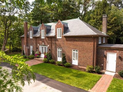 178 Ivy St, Brookline, MA, 02446