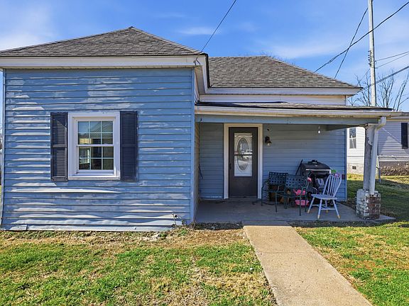 2nd image of 303 Trigg St