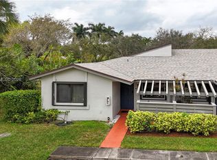 459 Lakeview Dr APT 1, Weston, FL 33326