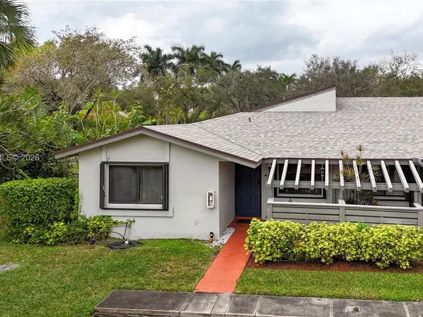 459 Lakeview Dr APT 1, Weston, FL 33326
