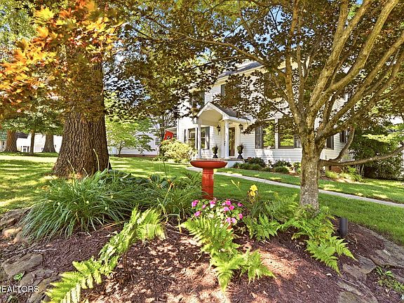 2nd image of 5450 Briercliff Rd