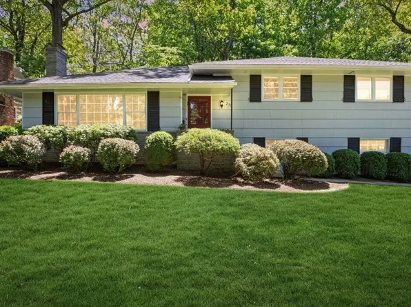 230 McMane Avenue, Berkeley Heights Twp., NJ 07922