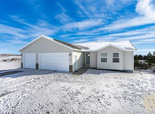 1735 Lobo Dr, Laurel, MT 59044