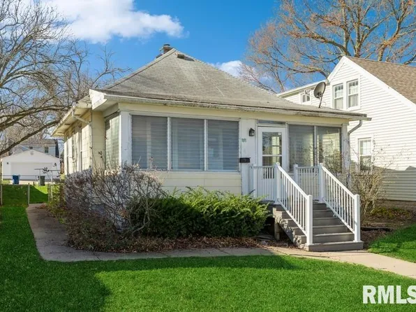 1111 E Garfield St, Davenport, IA 52803
