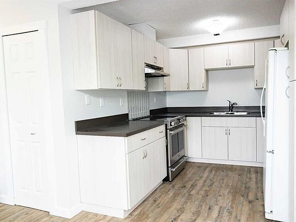 5th image of 457 S Collinge Rd #310