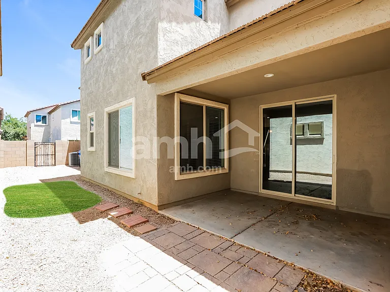 3470 E Orchid Ln — Photo 17