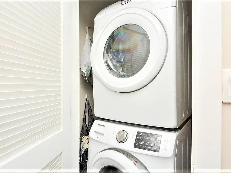 1432 W Farragut Ave #2A — Photo 37