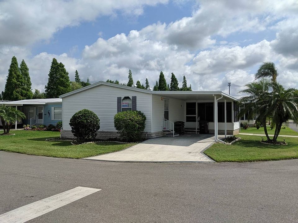 1st image of 82 Lake Pointe Dr