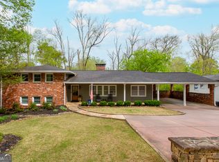870 Starlight Dr, Atlanta, GA