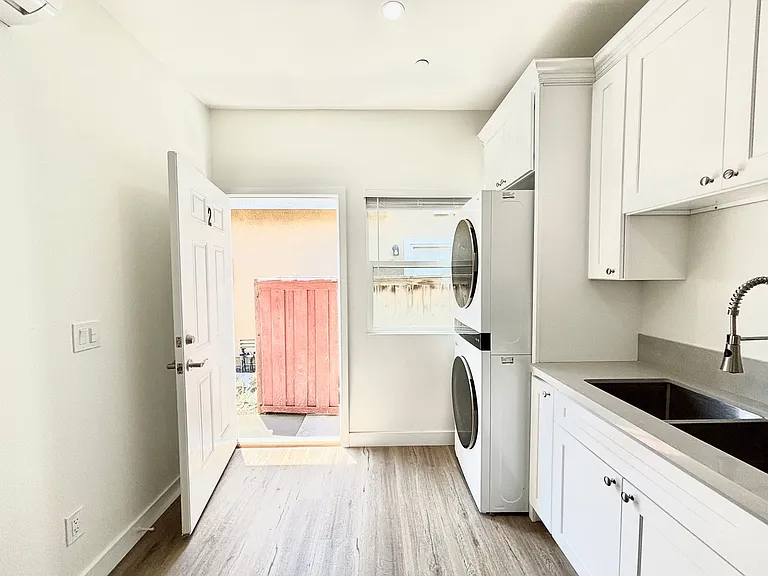 351 Huerta St #2 — Photo 16