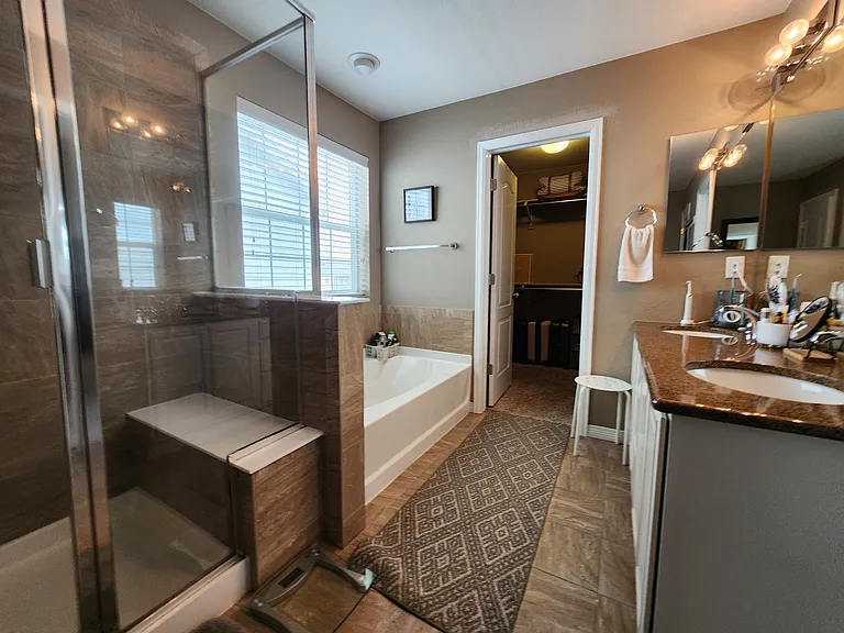 8314 Grasslands Way — Photo 33