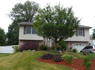 6111 Pine St, Harrisburg, PA 17112