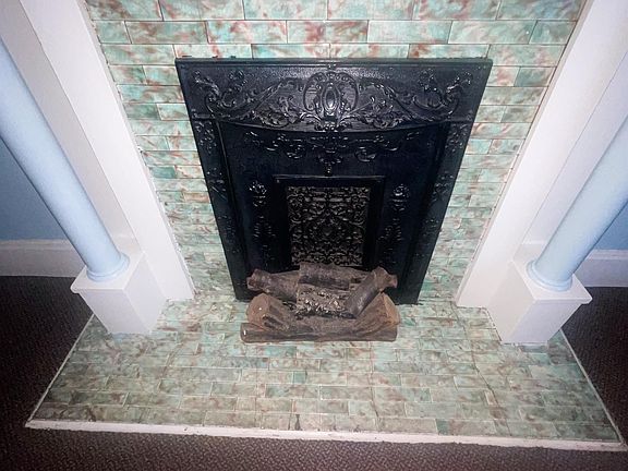 4th image of 312 Virginia Ave
