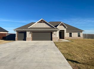5576 Tadpole Dr, Elgin, OK 73538