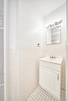 Rented by Living New York | media 7